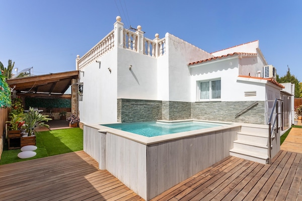 Modern appartement nabij zee in Calpe met zwembad en airco - thumbnail 2