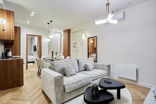 Stijlvol appartement met airco bij metro Bonne Nouvelle in centrum Parijs - thumbnail 1