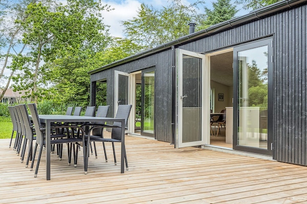 Op 350 m van zee: Ruim vakantiehuis voor 10 personen in Hals - thumbnail 2