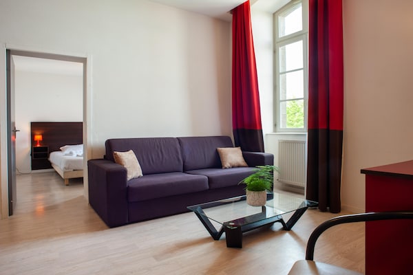Licht appartement in Dinan met verwarmd buitenzwembad - thumbnail 3