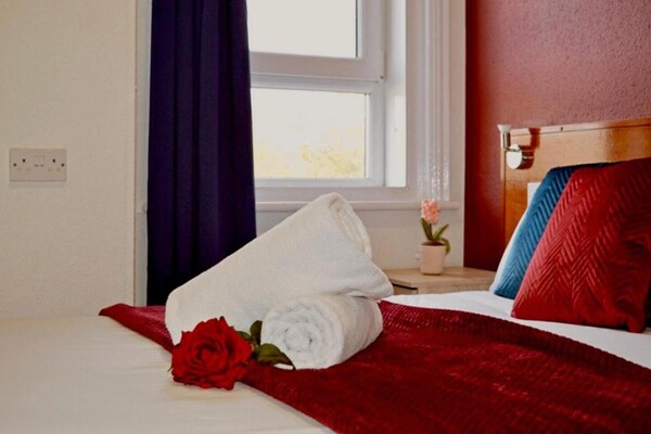 Compact appartement voor 4 in Skegness, vlak bij pier en strand - thumbnail 4