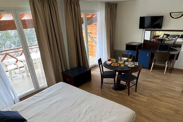 4-persoons appartement in Bolquère op 450 m van de piste - thumbnail 2