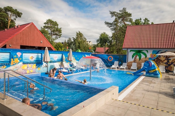 Bosvilla voor 5 bij privéstrand in Leba met zwembad en spa - thumbnail 2