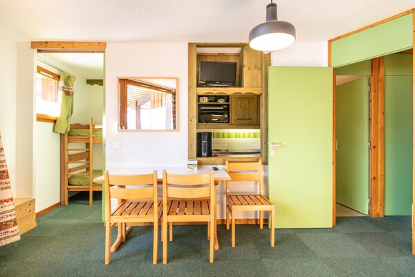 Compact studio-appartement voor 4 in autovrij Doucy, vlakbij de pistes - thumbnail 2