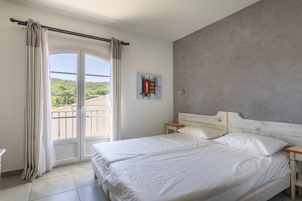 Comfortabel appartement voor 2 personen in Callian - thumbnail 3