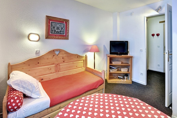 Ruim 7-persoons appartement op 300m van de piste in autovrij Risoul - thumbnail 2