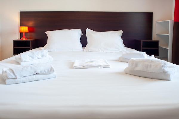 Ruim appartement voor 6 personen in Dinan met wellness en zwembad - thumbnail 4