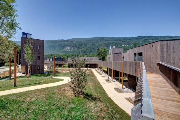 Ruim 8-persoons appartement in groene Savoie bij de Rhône - thumbnail 5