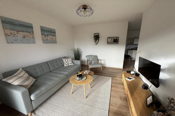 Zonnig appartement in Lemkenhafen met privé strandstoel en terras op zuiden - thumbnail 5