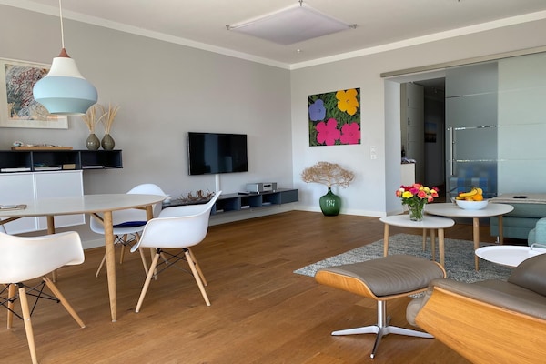 4-persoons appartement aan zee in Orth - thumbnail 2