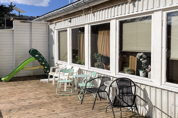 Authentiek vakantiehuis aan zee in Lensvik met privéterras en boothuur - thumbnail 4