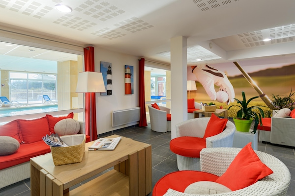Licht appartement voor 6 met privézwembad vlak bij zee in Fréhel - thumbnail 3