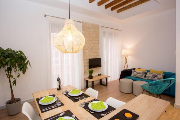 6-persoons luxe appartement met privéjacuzzi in Alicante - thumbnail 2