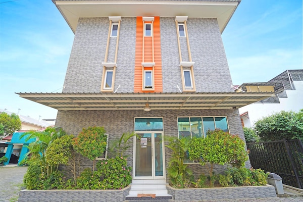 Cozy Twin Escape With Free Wifi And Parking - Banda Aceh