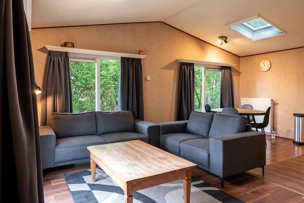 Vrijstaand vakantiehuis aan de golfbaan in bosrijk Stegeren - thumbnail 2