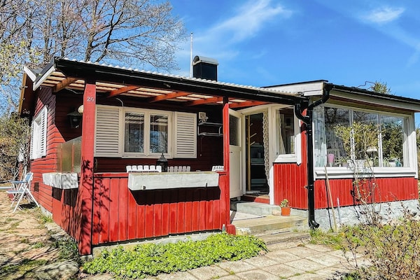 5-persoons vakantiehuis aan zee in Ronneby - thumbnail 1