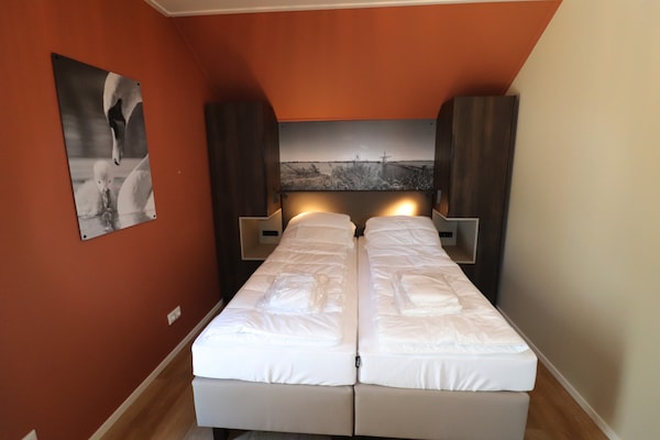 Moderne hoekvilla voor 8 personen in hartje Friesland, Leons - thumbnail 5