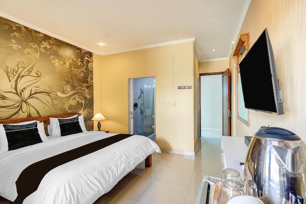 Luxury Double Suite With Balcony And Free Wifi - Kuta
