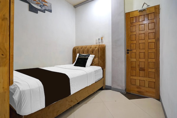 Luxury Single Escape With Free Wifi And Parking - Banda Aceh