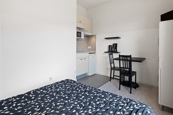 Centraal gelegen appartement in Grasse met balkon en zwembad - thumbnail 4