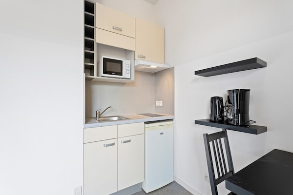 Centraal gelegen appartement in Grasse met balkon en zwembad - thumbnail 3