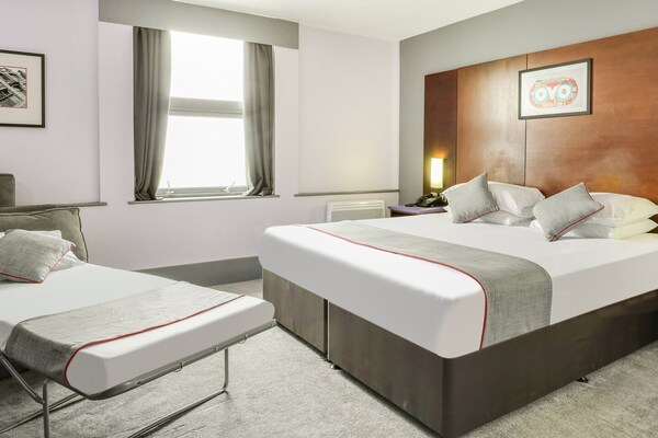 Comfortabele Triple Room in Sheffield – Uitzicht op de Don & vlakbij Peak District - thumbnail 6