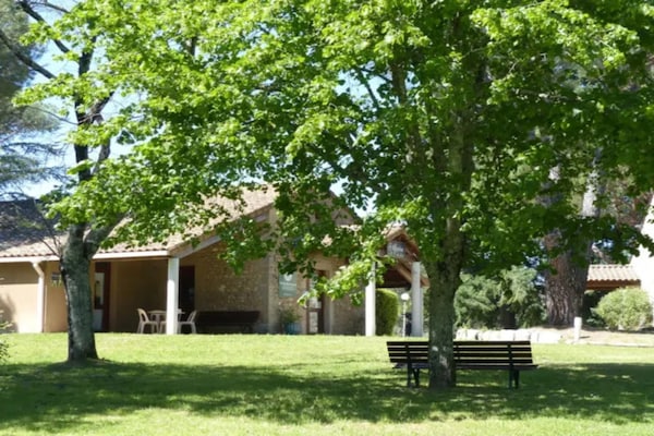 Sfeervol vakantiehuis met mezzanine in Chambonas · 5 pers. - thumbnail 6