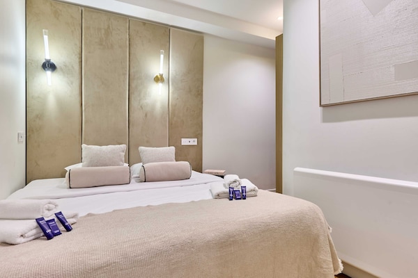 Elegant 2-slaapkamer appartement in hartje Parijs, vlakbij Sacré-Cœur - thumbnail 3