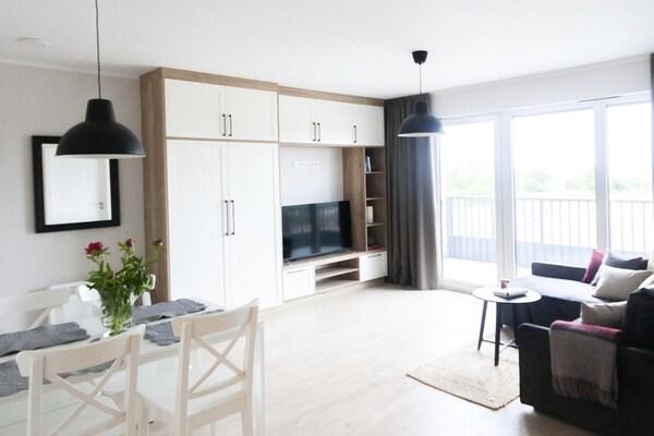 Modern appartement met meerzicht in Dziwnów, 450m van de zee - thumbnail 1