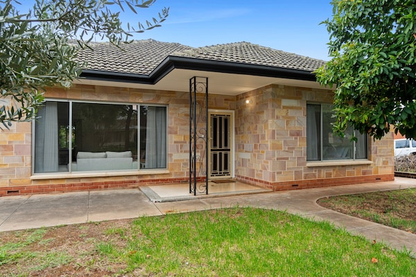 Ruim appartement met 3 slaapkamers in Payneham South - thumbnail 1