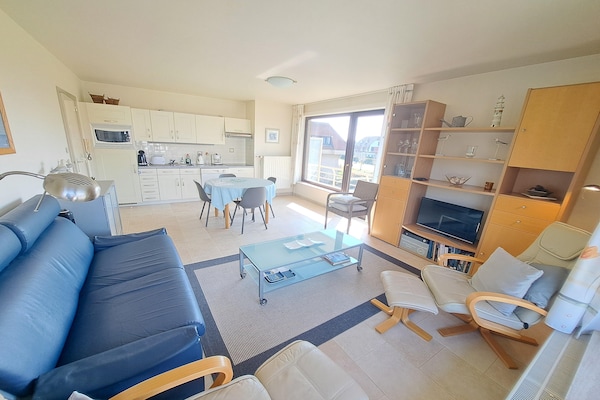 4-persoons appartement met terras op loopafstand van strand in Oostduinkerke - thumbnail 6