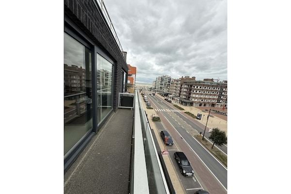 4-persoons appartement in Oostduinkerke, 100m van zee - thumbnail 4