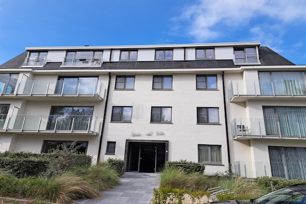 2-persoons appartement met privéterras in Oostduinkerke - thumbnail 1