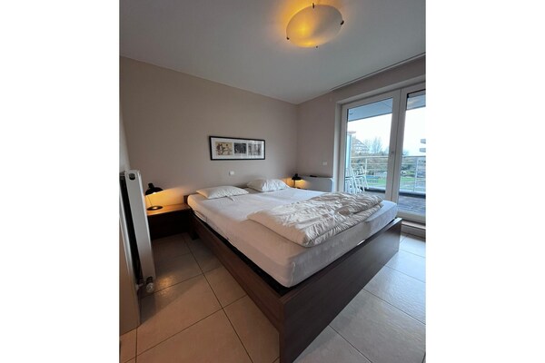 Ruim 3-slaapkamerappartement nabij duinen en strand in Oostduinkerke - thumbnail 6