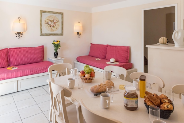Ruim duplex appartement voor 8 personen in Grospierres - thumbnail 3