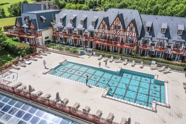 Duplex met panoramisch zeezicht, wellness & zwembad in Houlgate - thumbnail 6