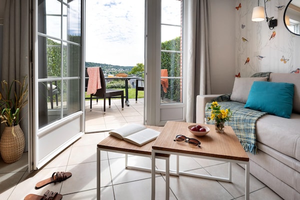 Luxe duplex vakantiehuis met terras en spa in Houlgate - thumbnail 1