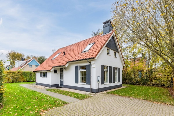Vrijstaande villa voor 6 pers. op vakantiepark in De Koog, Texel - thumbnail 1