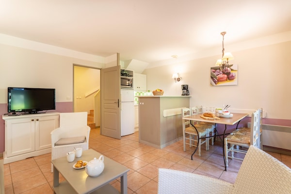 Ruim duplex appartement voor 8 personen in Mallemort · 67 m² - thumbnail 2