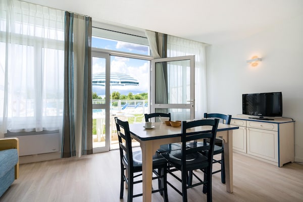 Appartement op Île-aux-Moines met terras, zwembad en vlakbij strand - thumbnail 2