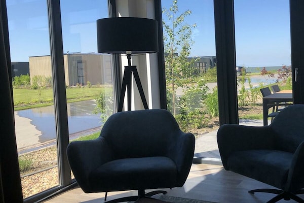 Moderne vrijstaande bungalow voor 4 personen met zonneterras in Enkhuizen - thumbnail 4