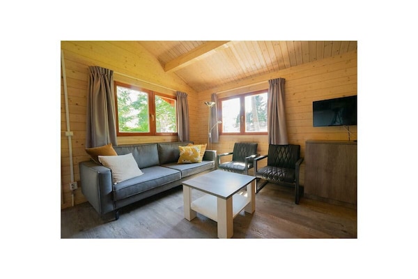 Houten chalet Boekhorst 4 in Maarn voor 4 personen met terras - thumbnail 3