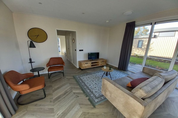Vrijstaande bungalow voor 4 personen met terras in Dordrecht - thumbnail 5