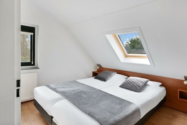 Moderne vrijstaande woning voor 6 personen met grote tuin in Schoorl - thumbnail 6