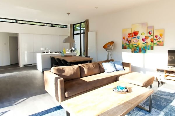 Design chalet L-Cube 6 met open haard en zonneterras in Nijkerk - thumbnail 3
