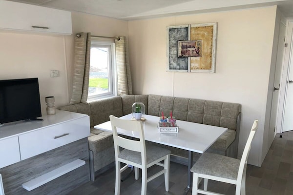 Vrijstaand chalet Berkel 4 in Mol met terras en wifi - thumbnail 4