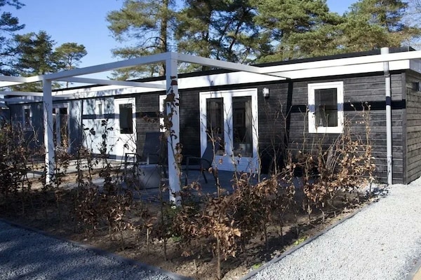 781859 - Ede