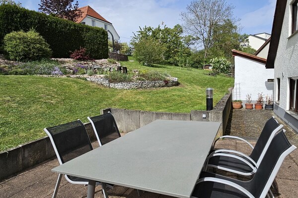 Gerenoveerd 4-sterren vakantiehuis op 200m van centrum Wellendingen - thumbnail 2
