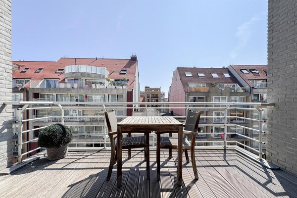 6-slaapkamer duplex in hartje Knokke voor 8 personen - thumbnail 5
