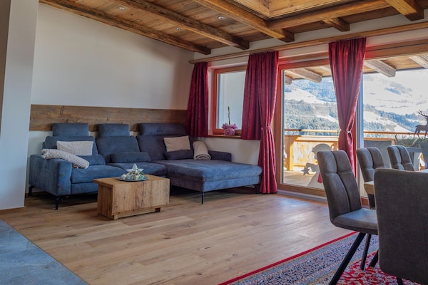 Authentiek houten appartement met panoramisch bergzicht in Mittersill - thumbnail 2